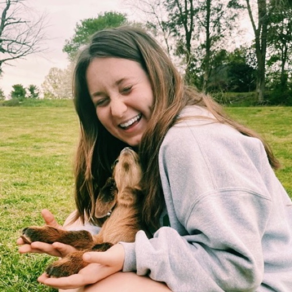 Meet your Posher, Isabel